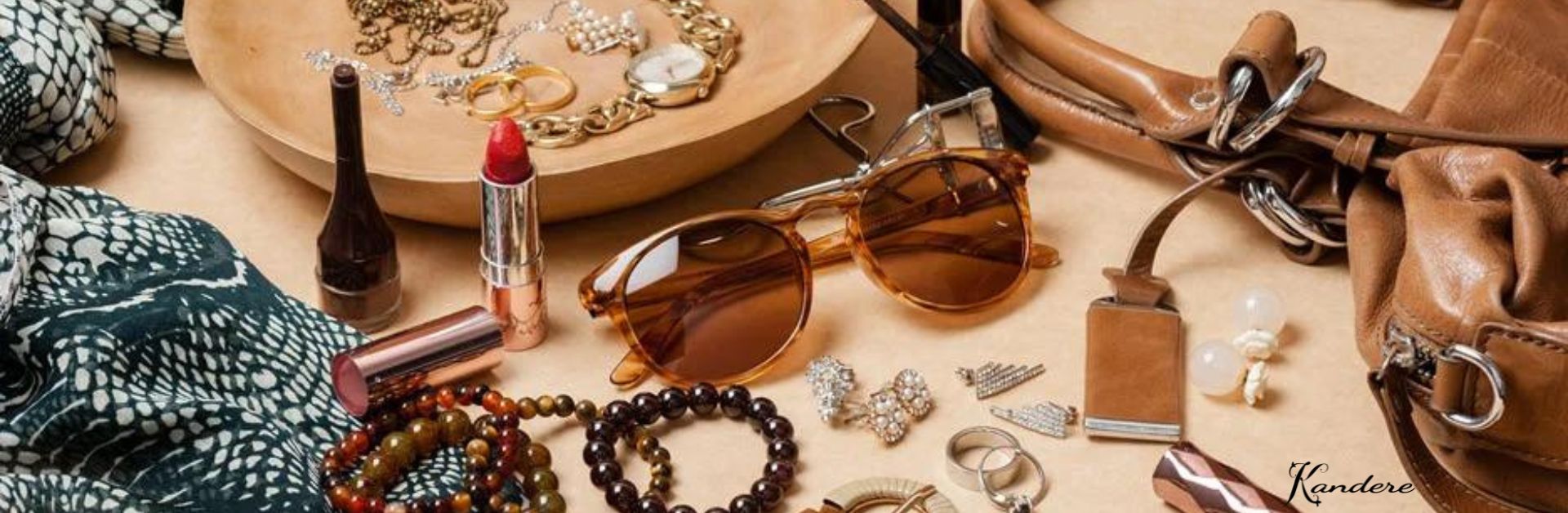Fashionable womens accessories