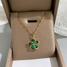 Load image into Gallery viewer, Green Zircon Flower Necklace
