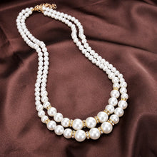 Load image into Gallery viewer, Pearl Strand Bead Necklace
