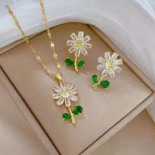 Load image into Gallery viewer, Green Leaf Flower Necklace Set
