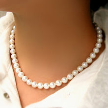 Load image into Gallery viewer, White Pearl Choker Necklace