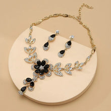 Load image into Gallery viewer, Black Crystal Flower Necklace Set
