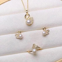 Load image into Gallery viewer, Pearl Swan Necklace Set