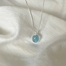 Load image into Gallery viewer, Oval Aquamarine Necklace
