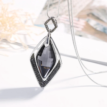 Load image into Gallery viewer, Gray Crystal Geometric Necklace