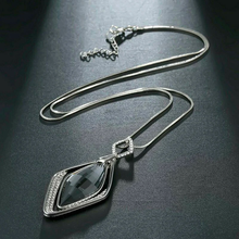 Load image into Gallery viewer, Gray Crystal Geometric Necklace
