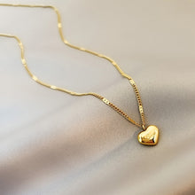 Load image into Gallery viewer, Gold Color Love Heart Necklace
