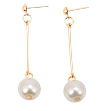Load image into Gallery viewer, Long Tassel Pearl Drop Earrings
