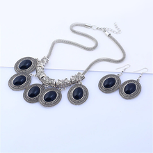 Load image into Gallery viewer, Retro Antique Synthetic Stone Necklace Sets (7196228354242)