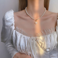 Load image into Gallery viewer, Pearl Bead Heart Necklace
