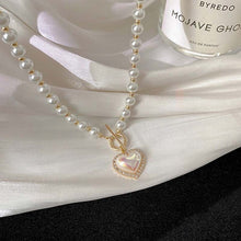 Load image into Gallery viewer, Pearl Bead Heart Necklace