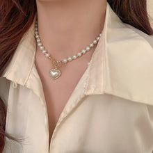 Load image into Gallery viewer, Pearl Bead Heart Necklace