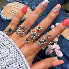 Load image into Gallery viewer, Vintage Boho Crystal Butterfly Rings Set For Women Zircon (7086512275650)