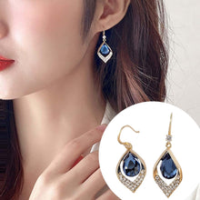 Load image into Gallery viewer, Small Cartilage Earrings For Women (6973954425026)