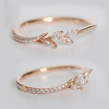 Load image into Gallery viewer, Rose Gold Leaf Crystal Ring (7247769731266)